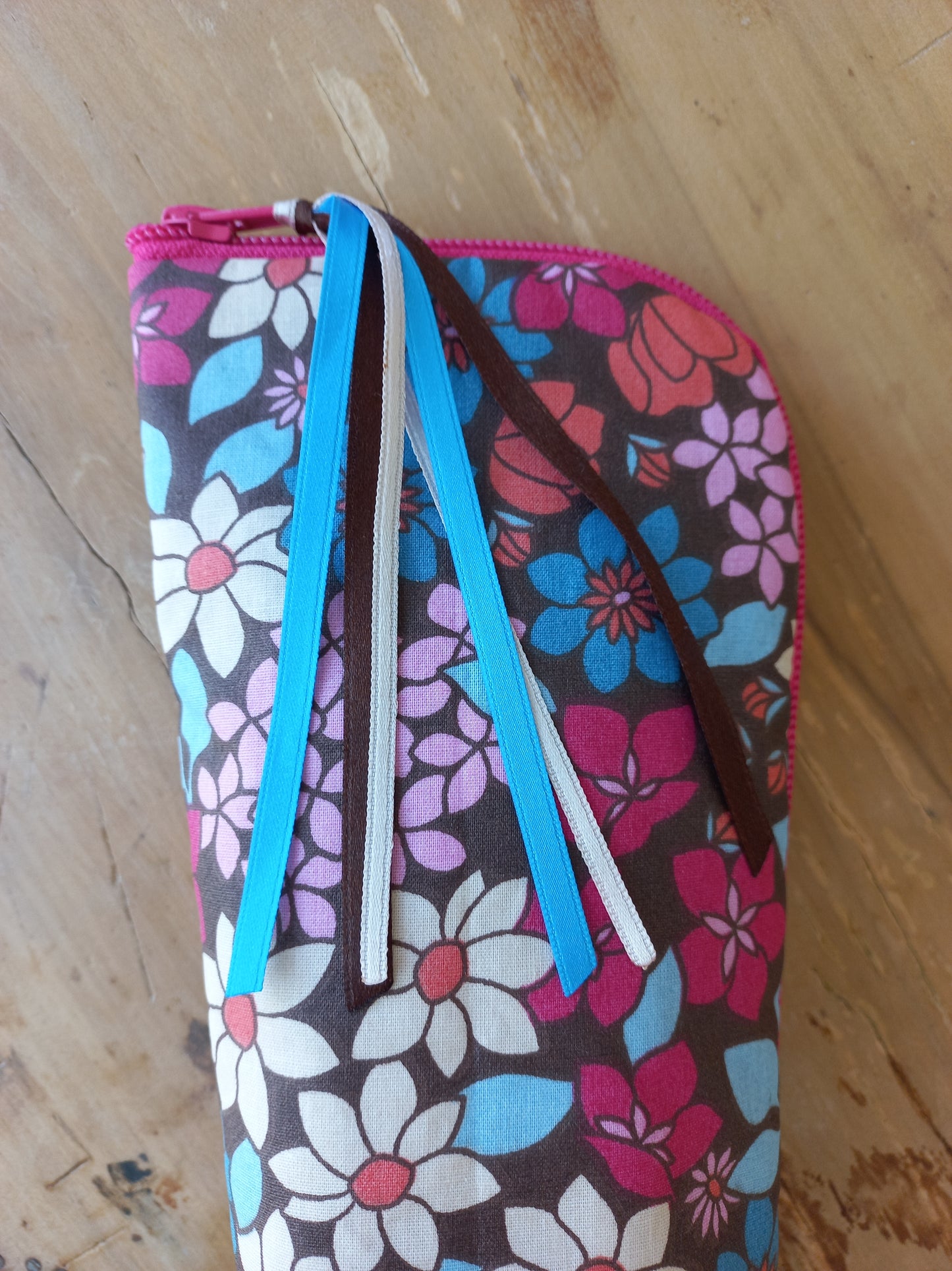 Trousse multi-usages fleurs