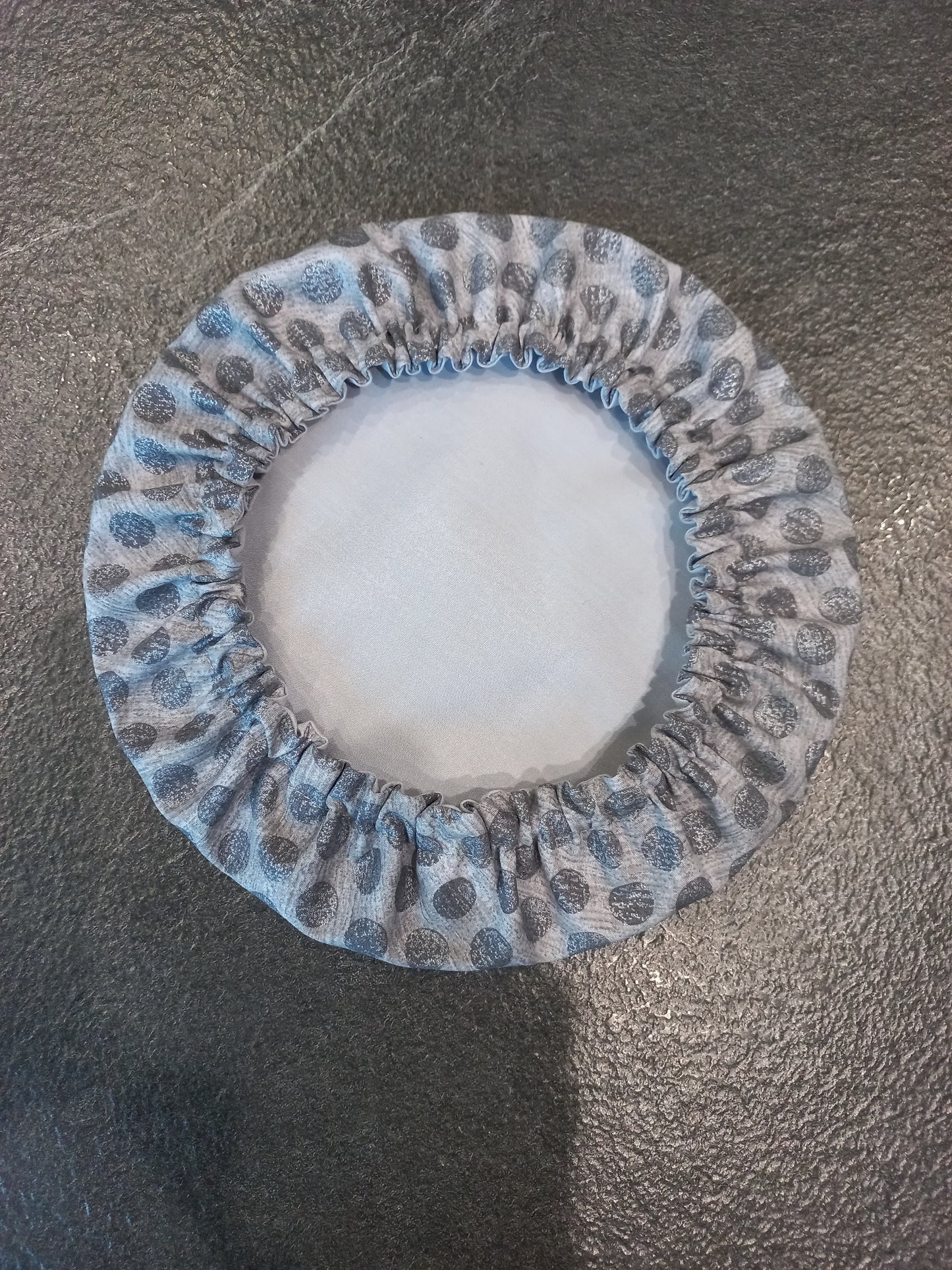 Couvercle pour récipients alimentaires gris