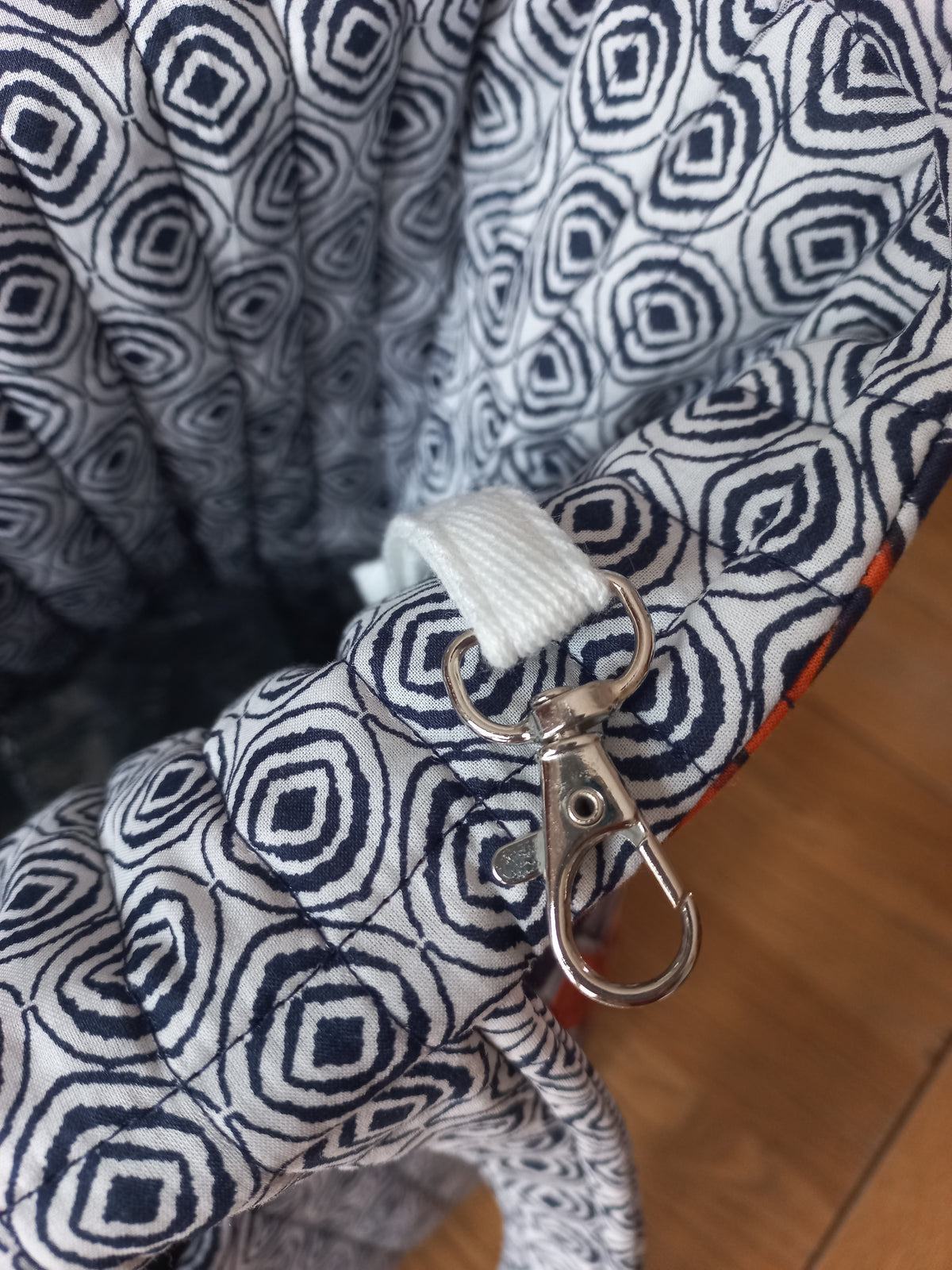 Sac cabas matelassé Papa pique et Maman coud
