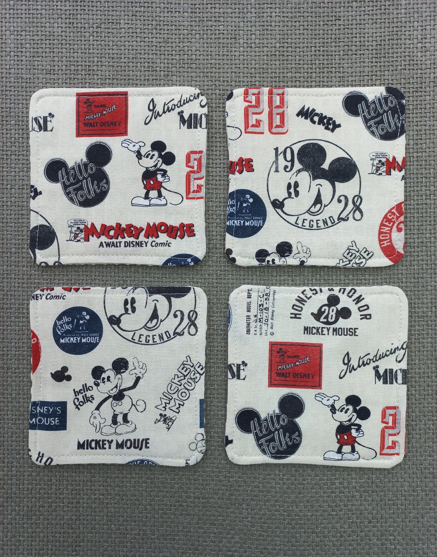 Lot de 4 lingettes Mickey