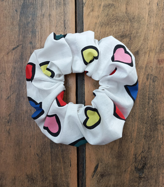 Chouchou motifs coeurs