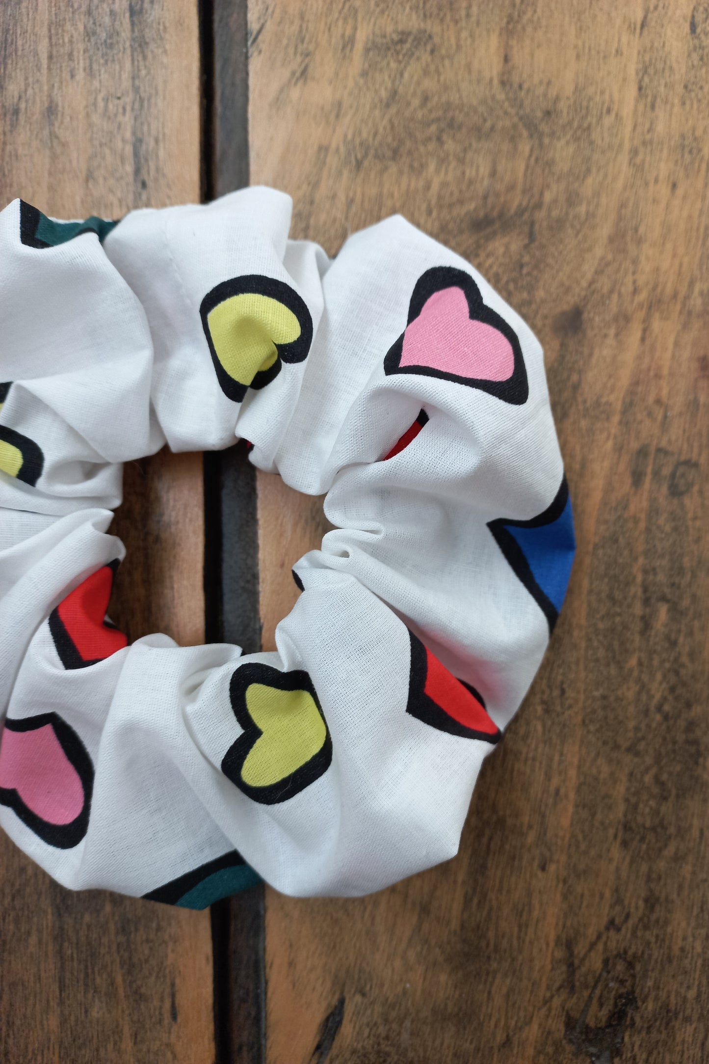 Chouchou motifs coeurs
