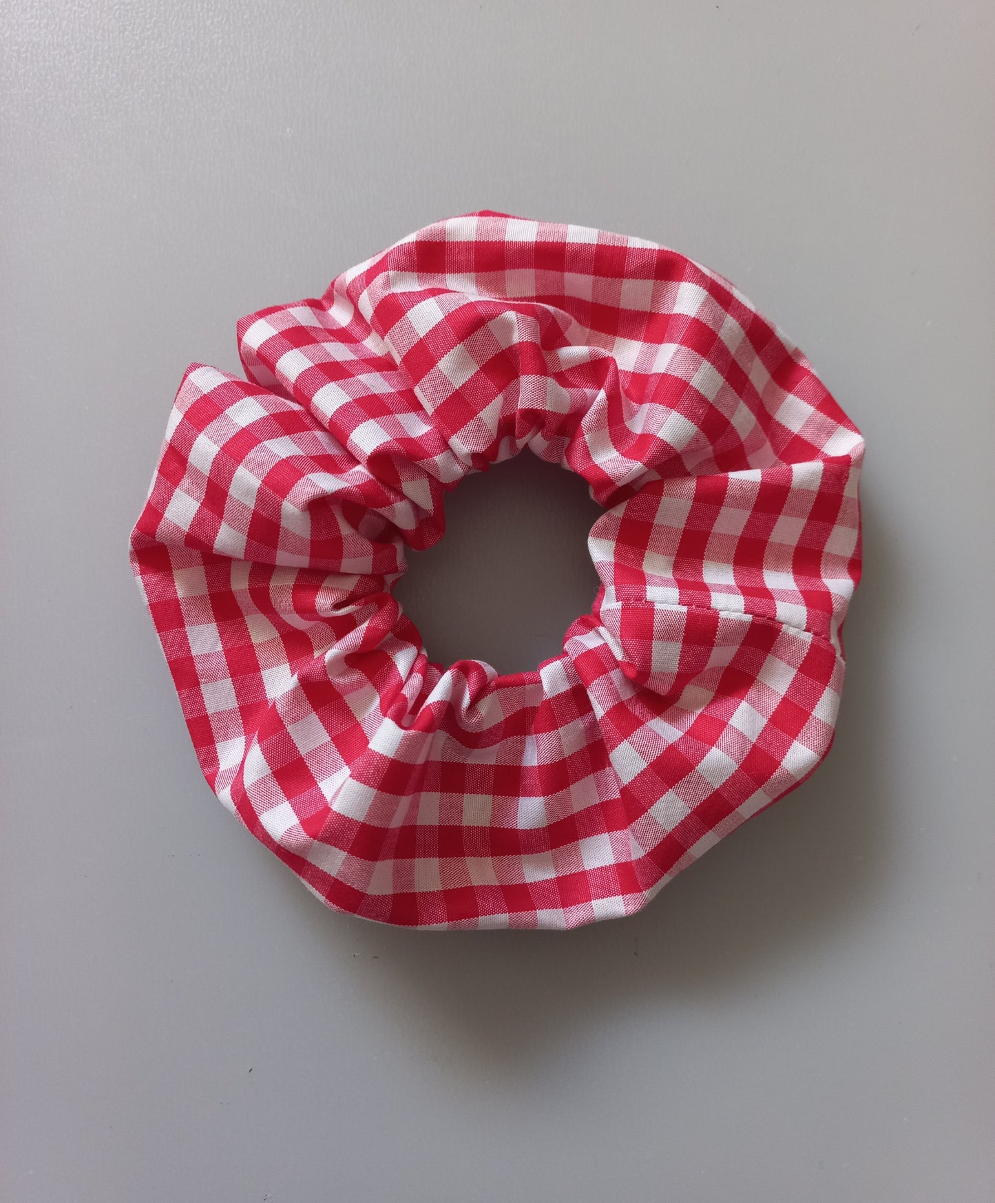Chouchou vichy blanc / rouge