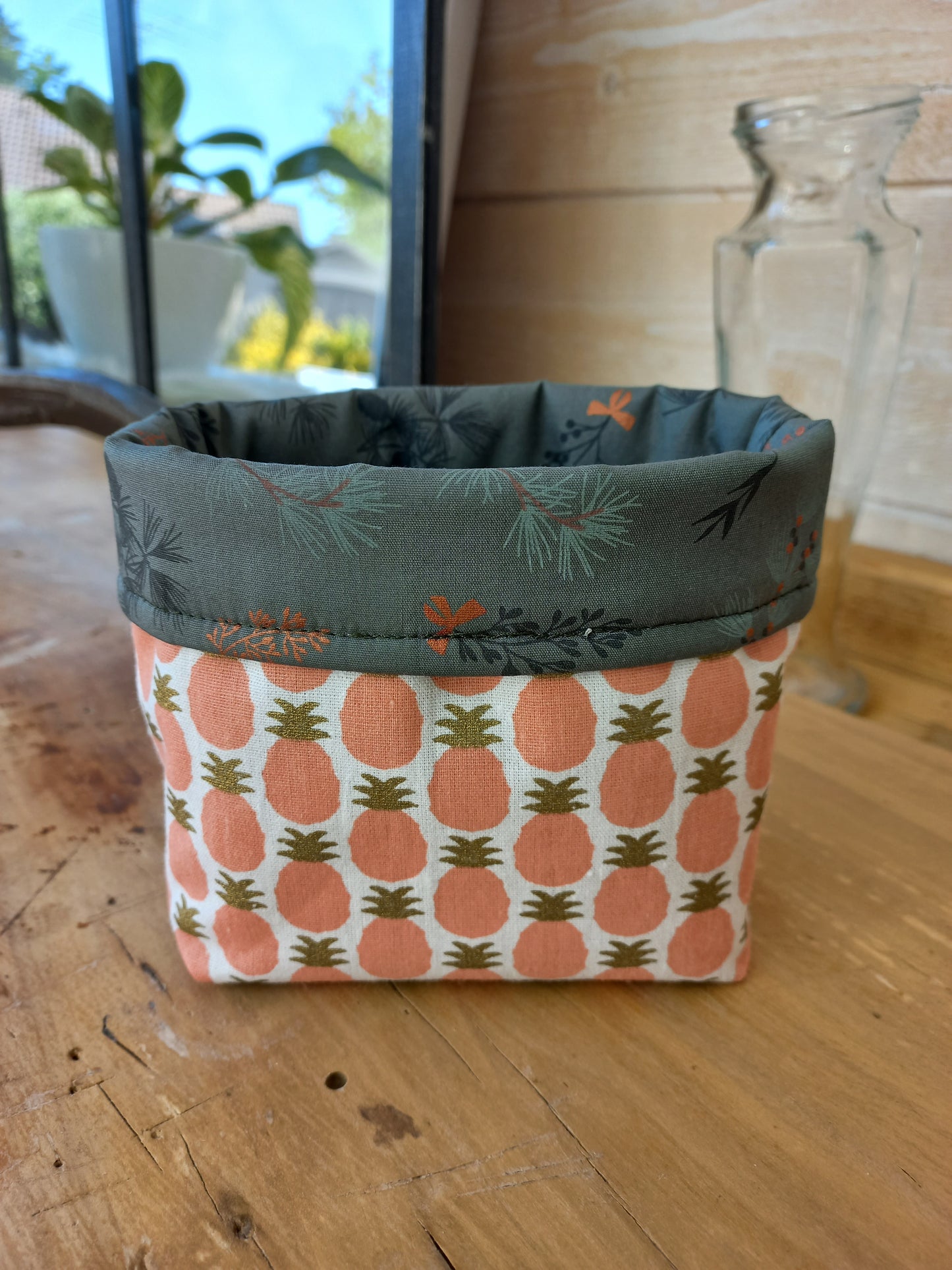 Panier multi-usages réversible ananas