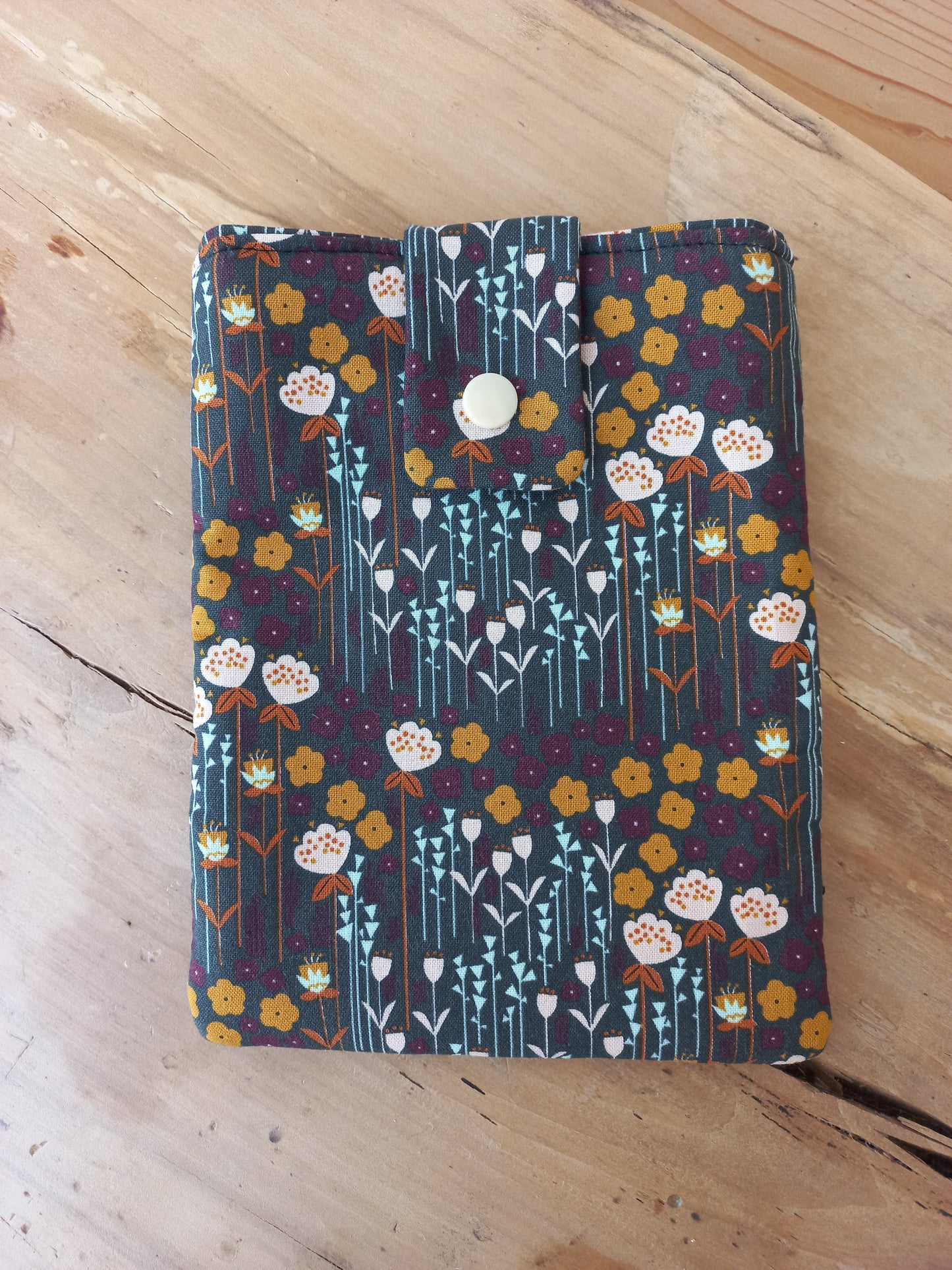Pochette à liseuses fleurs
