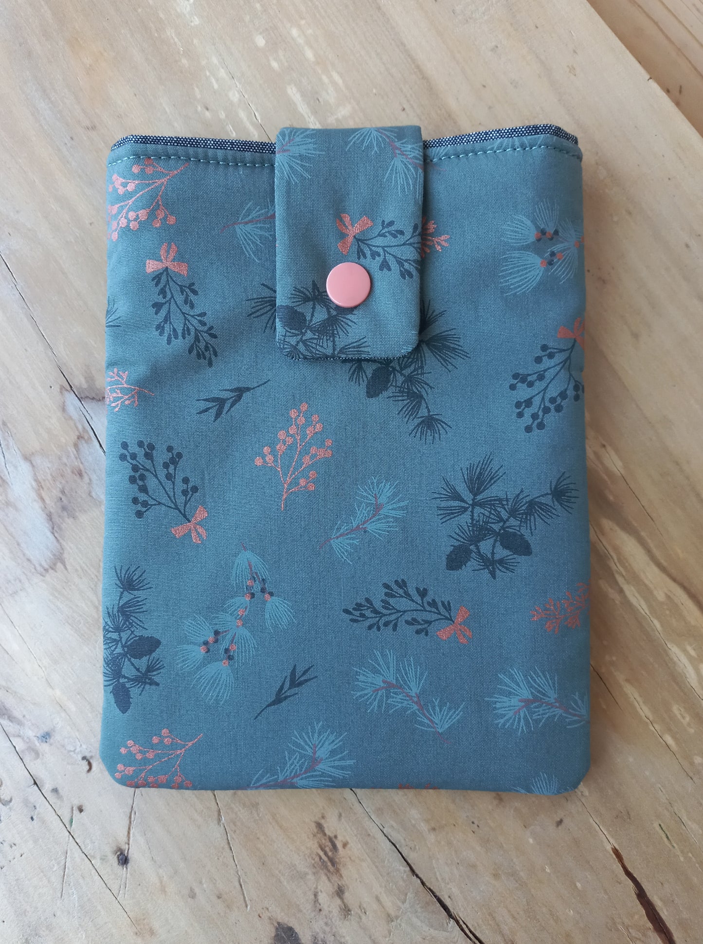 Housse pour liseuse 6 pouces Kobo, Kindle... tissu vert