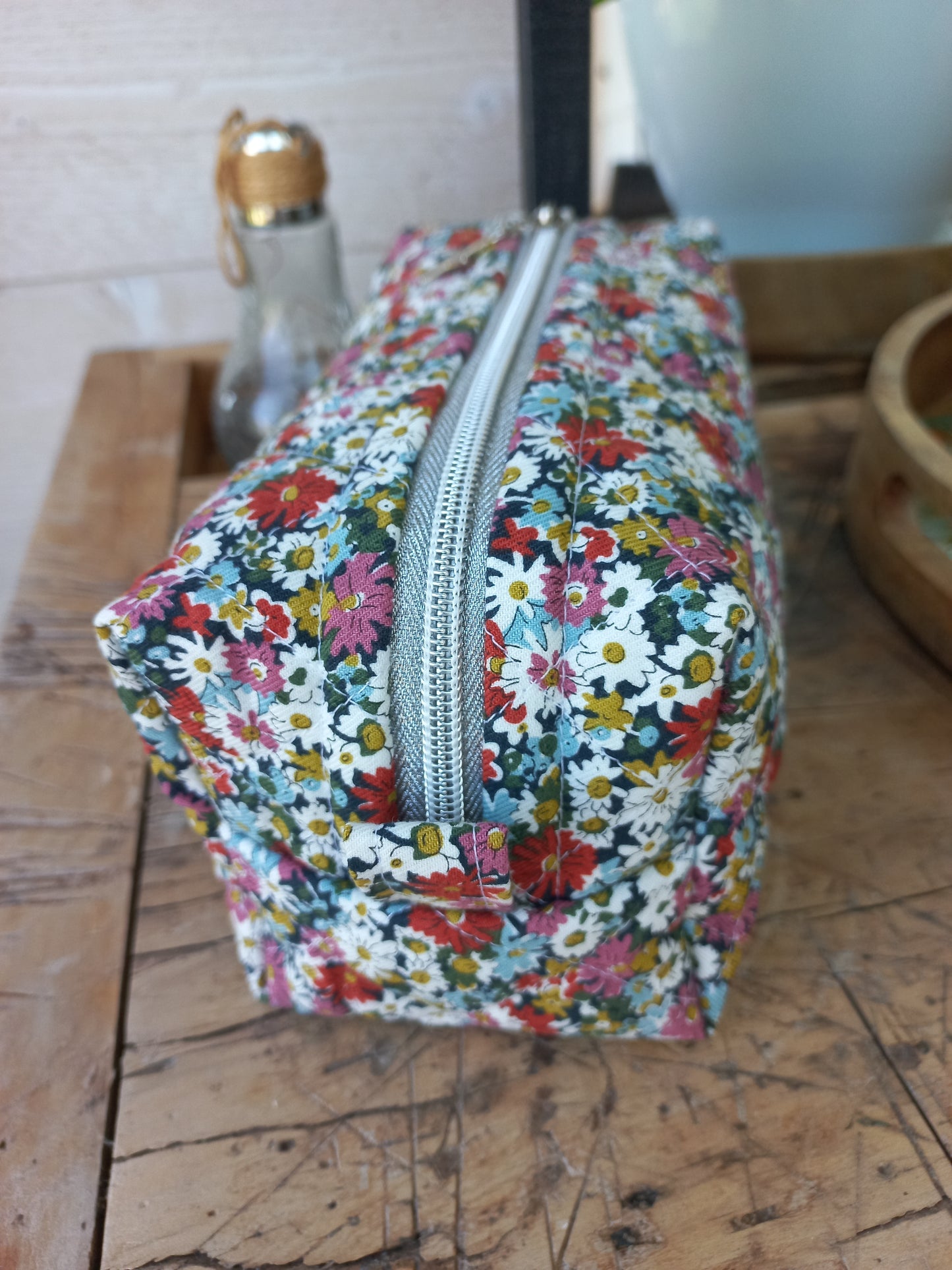 Trousse matelassée fleurs Liberty
