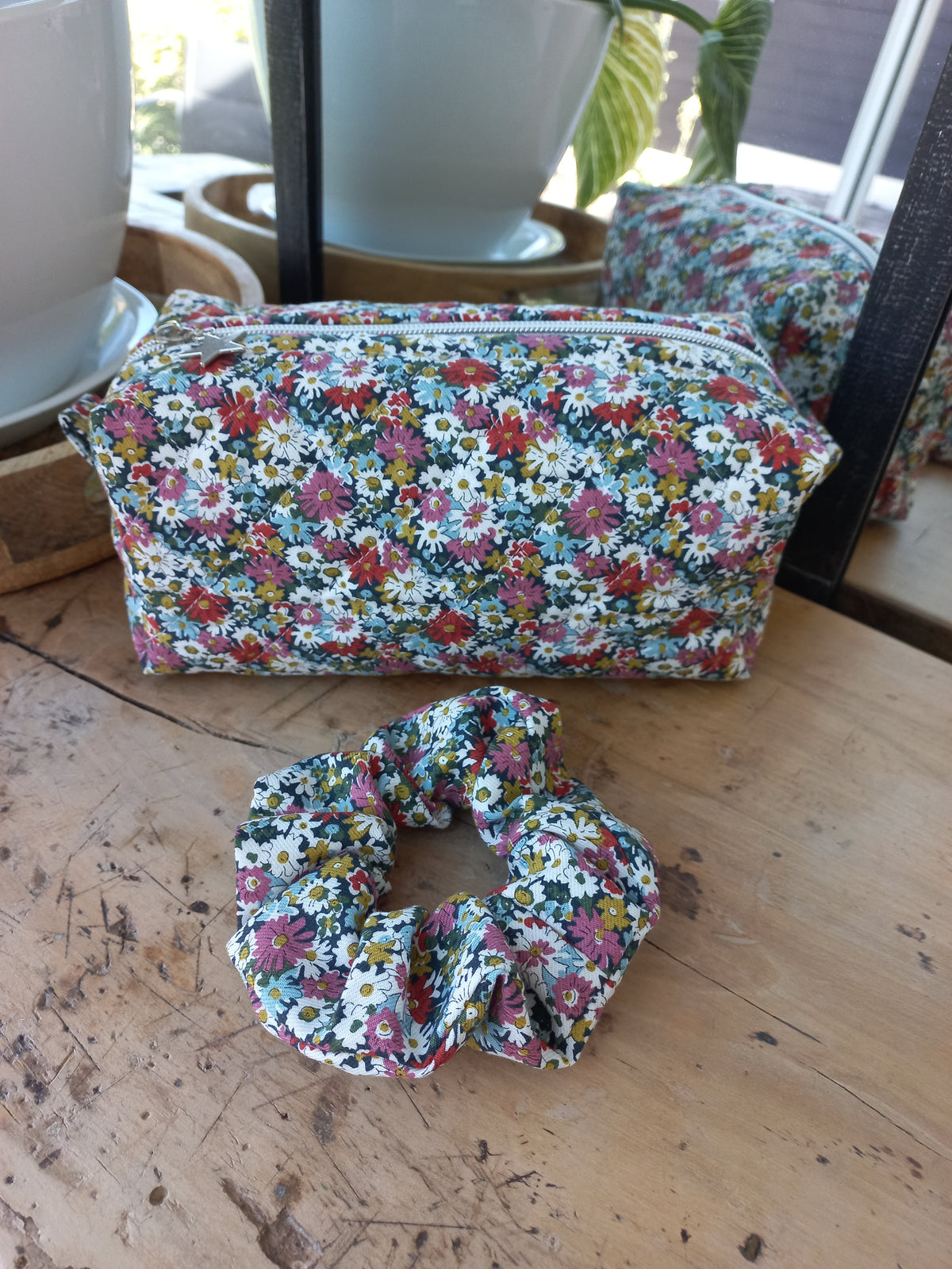 Trousse matelassée fleurs Liberty