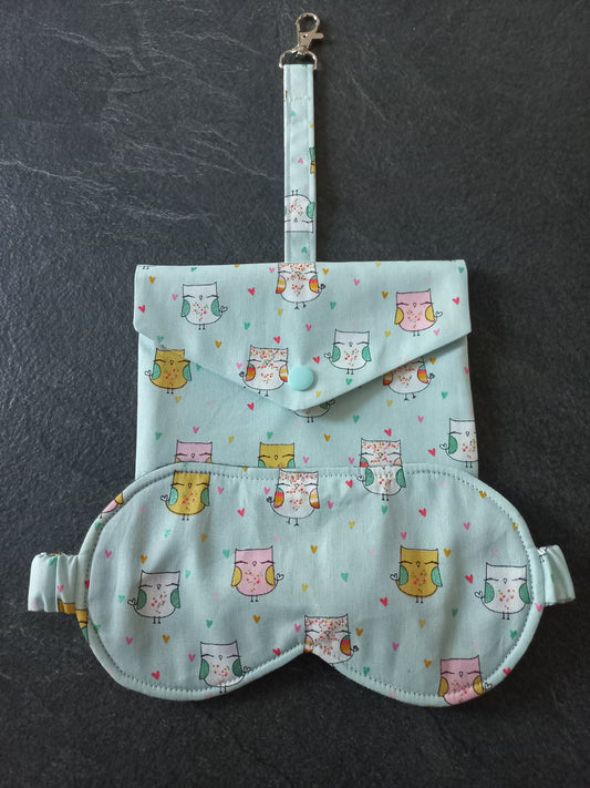 Ensemble masque de nuit et pochette assortie chouettes